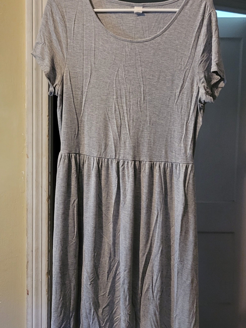 Old Navy Heather Gray Midi T-Shirt Dress